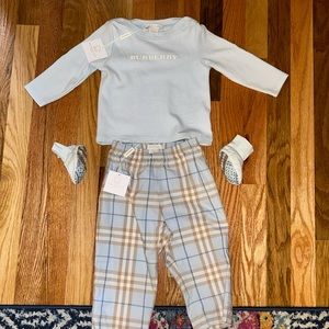 Light blue, khaki, white baby set